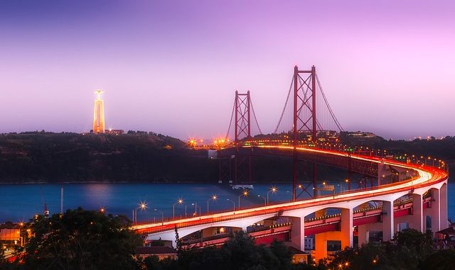 lisbon-1973531_640